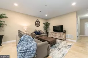 144 Broadway, Hammonton, NJ 08037 - Photo 17