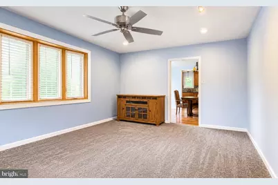 107 W Beach Road, Williamstown, NJ 08094 - Photo 13