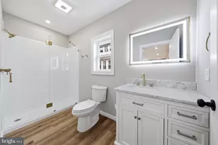 208 Peach St, Hammonton, NJ 08037 - Photo 9
