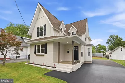 208 Peach Street, Hammonton, NJ 08037 - Photo 1