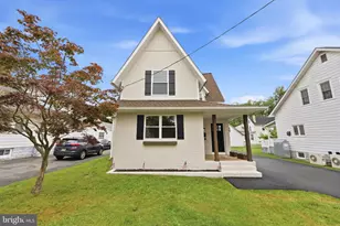 208 Peach St, Hammonton, NJ 08037 - Photo 3