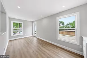 208 Peach St, Hammonton, NJ 08037 - Photo 25