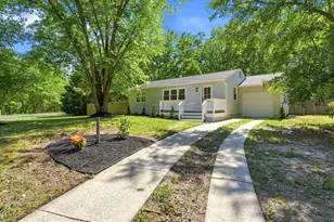 105 Robert Best Rd, Egg Harbor Township, NJ 08234 - Photo 3