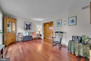 204 Shires Way, Egg Harbor Township, NJ 08234 - Photo 7
