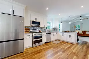 209 New York Ave, Egg Harbor City, NJ 08215 - Photo 9