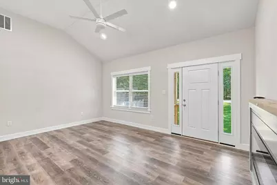 2101 Philadelphia Avenue, Egg Harbor City, NJ 08215 - Photo 3