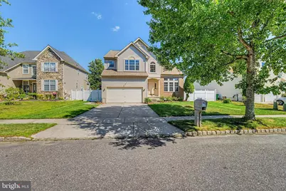 214 E Kennedy Drive, Egg Harbor Township, NJ 08234 - Photo 1
