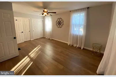 401 Cains Mill Rd, Williamstown, NJ 08094 - Photo 7