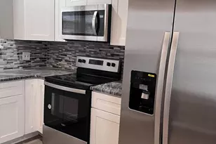 131 N 2nd St, Hammonton, NJ 08037 - Photo 7