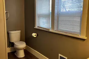 131 N 2nd St, Hammonton, NJ 08037 - Photo 13