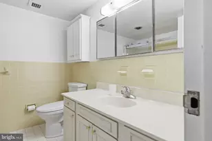 101 S Plaza Pl, Atlantic City, NJ 08401 - Photo 17