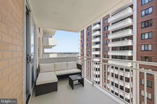 101 S Plaza Pl, Atlantic City, NJ 08401 - Photo 33
