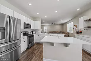 45 Fairhill Ave, Egg Harbor Township, NJ 08234 - Photo 3