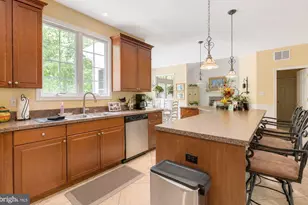 100 Marshall Dr, Egg Harbor Township, NJ 08234 - Photo 17
