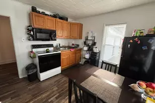 112B N 3rd St, Hammonton, NJ 08037 - Photo 5