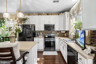 34 Meadow Cir, Mays Landing, NJ 08330 - Photo 9