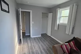 303 Sherwood Dr, Williamstown, NJ 08094 - Photo 7
