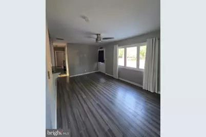 303 Sherwood Drive, Williamstown, NJ 08094 - Photo 3