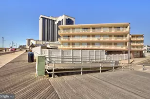 108 S Montpelier Ave, Atlantic City, NJ 08401 - Photo 1