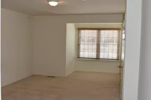 72 Chelsea Ct, Atlantic City, NJ 08401 - Photo 3