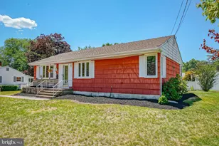197 Park Ave, Hammonton, NJ 08037 - Photo 3