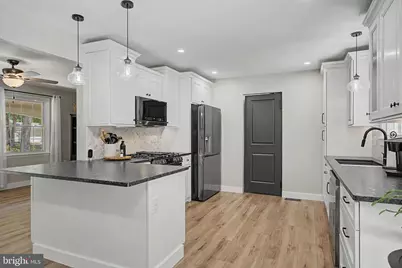 36 Deidre Drive, Egg Harbor Township, NJ 08234 - Photo 11