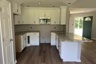 254 S Grand St, Hammonton, NJ 08037 - Photo 3