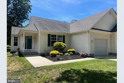 254 S Grand Street, Hammonton, NJ 08037 - Photo 1