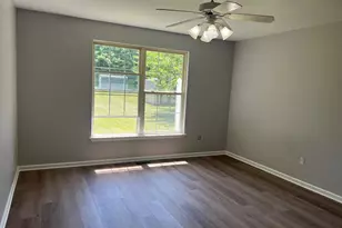 254 S Grand St, Hammonton, NJ 08037 - Photo 5