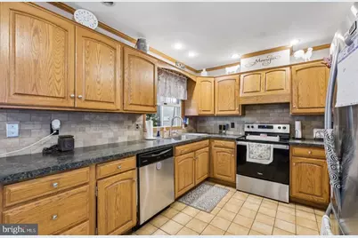 370 Pine Road, Hammonton, NJ 08037 - Photo 9