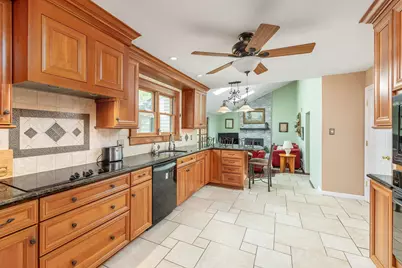 75 Lakeshore Drive, Hammonton, NJ 08037 - Photo 9