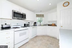 25 Knollwood Dr, Mays Landing, NJ 08330 - Photo 7
