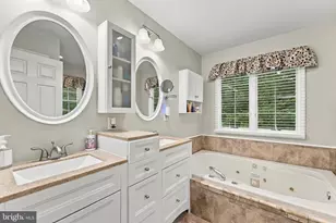 33 E Delancy Ct, Mays Landing, NJ 08330 - Photo 31