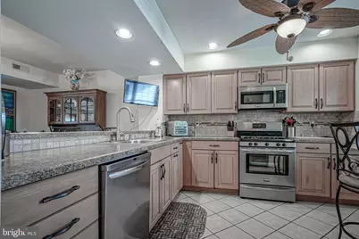 712 Lakefront, Galloway, NJ 08205 - Photo 7
