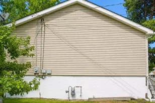 5926 Berry Dr, Mays Landing, NJ 08330 - Photo 9