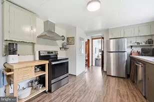 224 Riverside Dr, Port Republic, NJ 08241 - Photo 3
