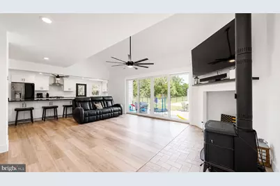 811 Darmstadt Avenue, Egg Harbor City, NJ 08215 - Photo 23