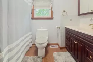 219 N Madison Ave, Hammonton, NJ 08037 - Photo 3