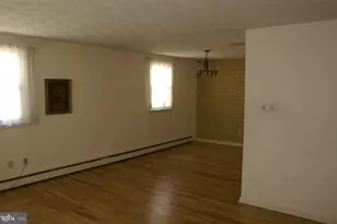 544 St Louis Ave, Egg Harbor City, NJ 08215 - Photo 5