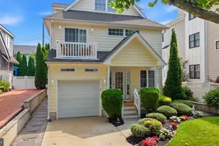 113 N Pembroke Ave, Margate City, NJ 08402 - Photo 1