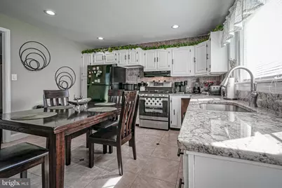 112 E Park Avenue, Williamstown, NJ 08094 - Photo 13