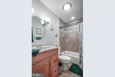 112 E Park Avenue, Williamstown, NJ 08094 - Photo 21