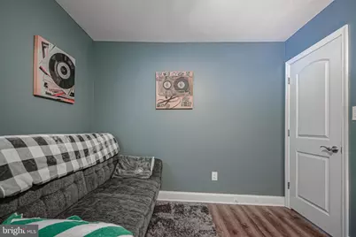 112 E Park Avenue, Williamstown, NJ 08094 - Photo 17