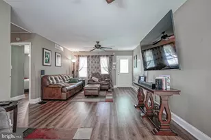 112 E Park Ave, Williamstown, NJ 08094 - Photo 7