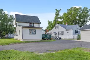 102 Grape St, Hammonton, NJ 08037 - Photo 7