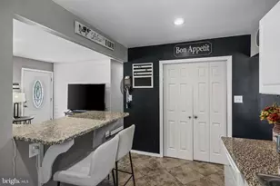 112 E Colton Ln, Williamstown, NJ 08094 - Photo 11