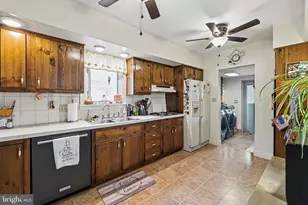 323 Roosevelt Ave, Northfield, NJ 08225 - Photo 9