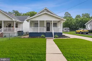 38 Pressey St, Hammonton, NJ 08037 - Photo 1