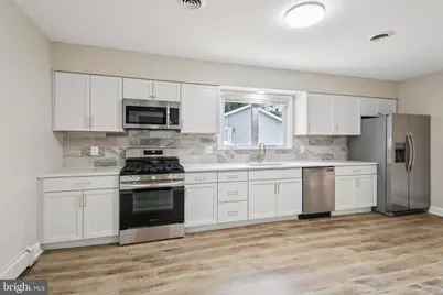 38 Pressey Street, Hammonton, NJ 08037 - Photo 9