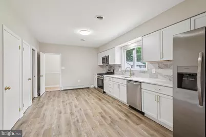 38 Pressey Street, Hammonton, NJ 08037 - Photo 11